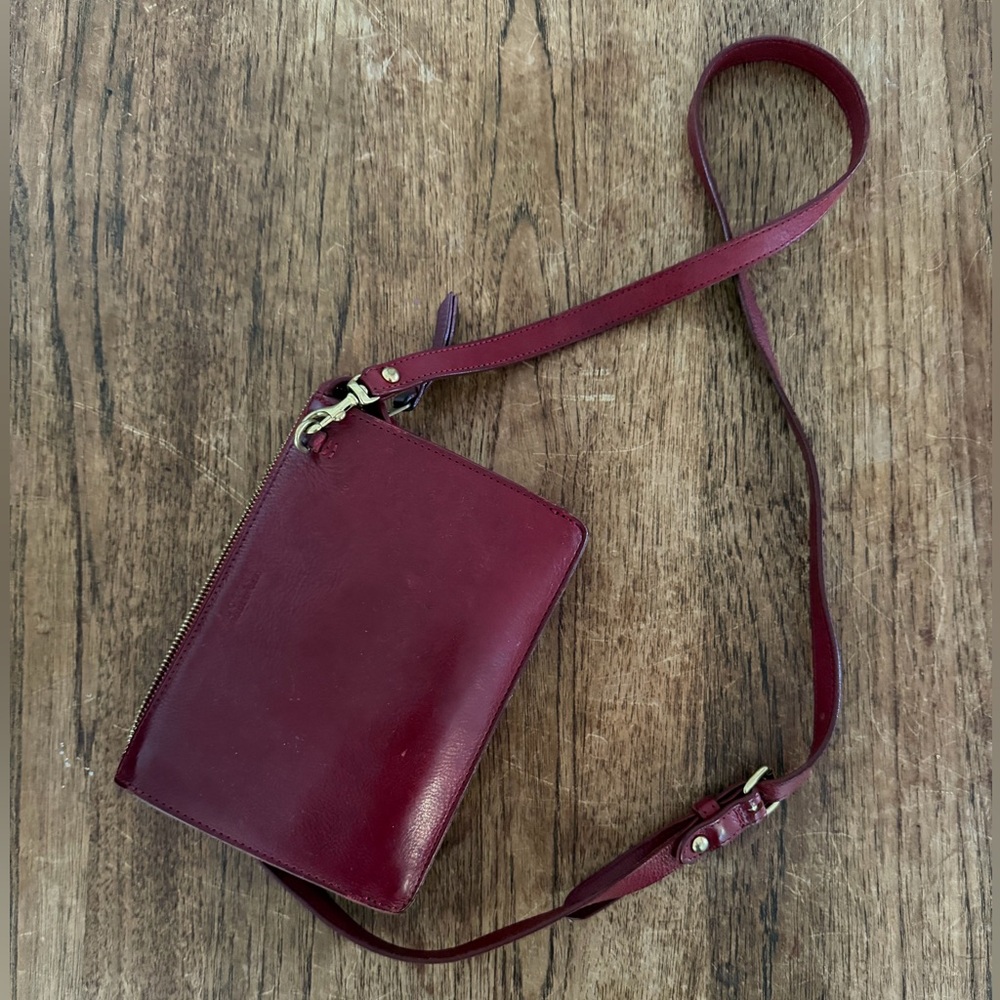 Lotuff Leather Tripp Purse - dark red
